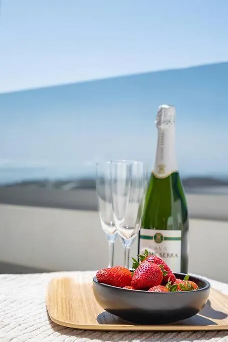 Seaviews Private Jacuzzi Rooftop&Luxurious Living Apartment Estepona